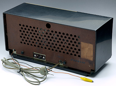 UM-385A